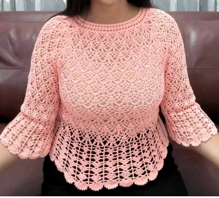 Красивая блузка крючком. Схемы.
Автор knits.elena.l