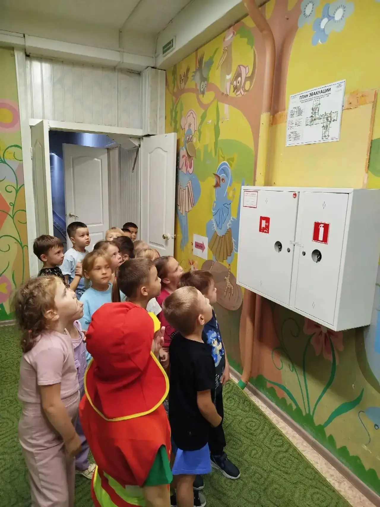📢 Всероссийский открытый урок культуры безопасности в нашем детском саду!