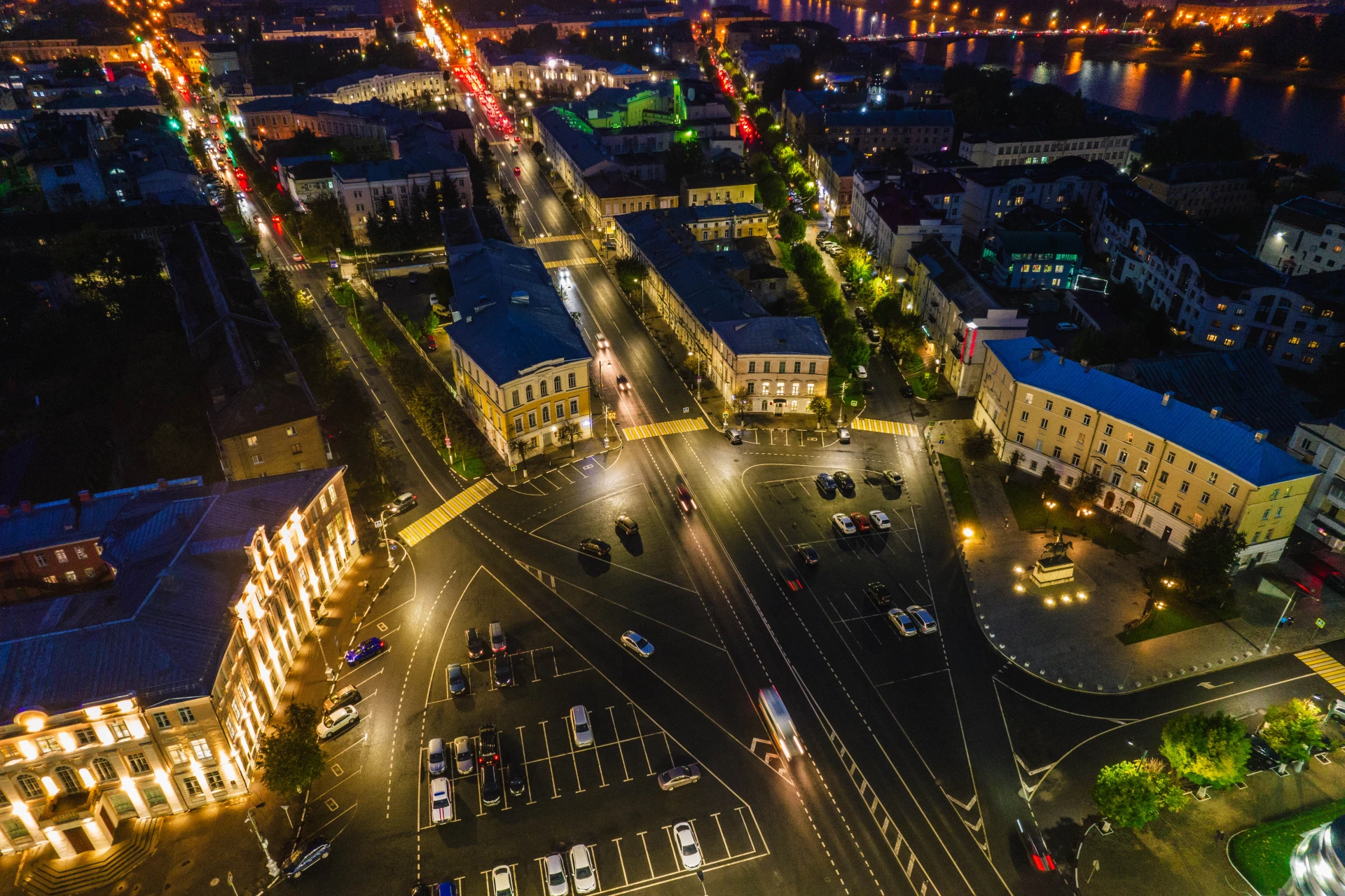 В связи с проведением концерта 17 сентября в центре Твери ограничено движение и парковк...