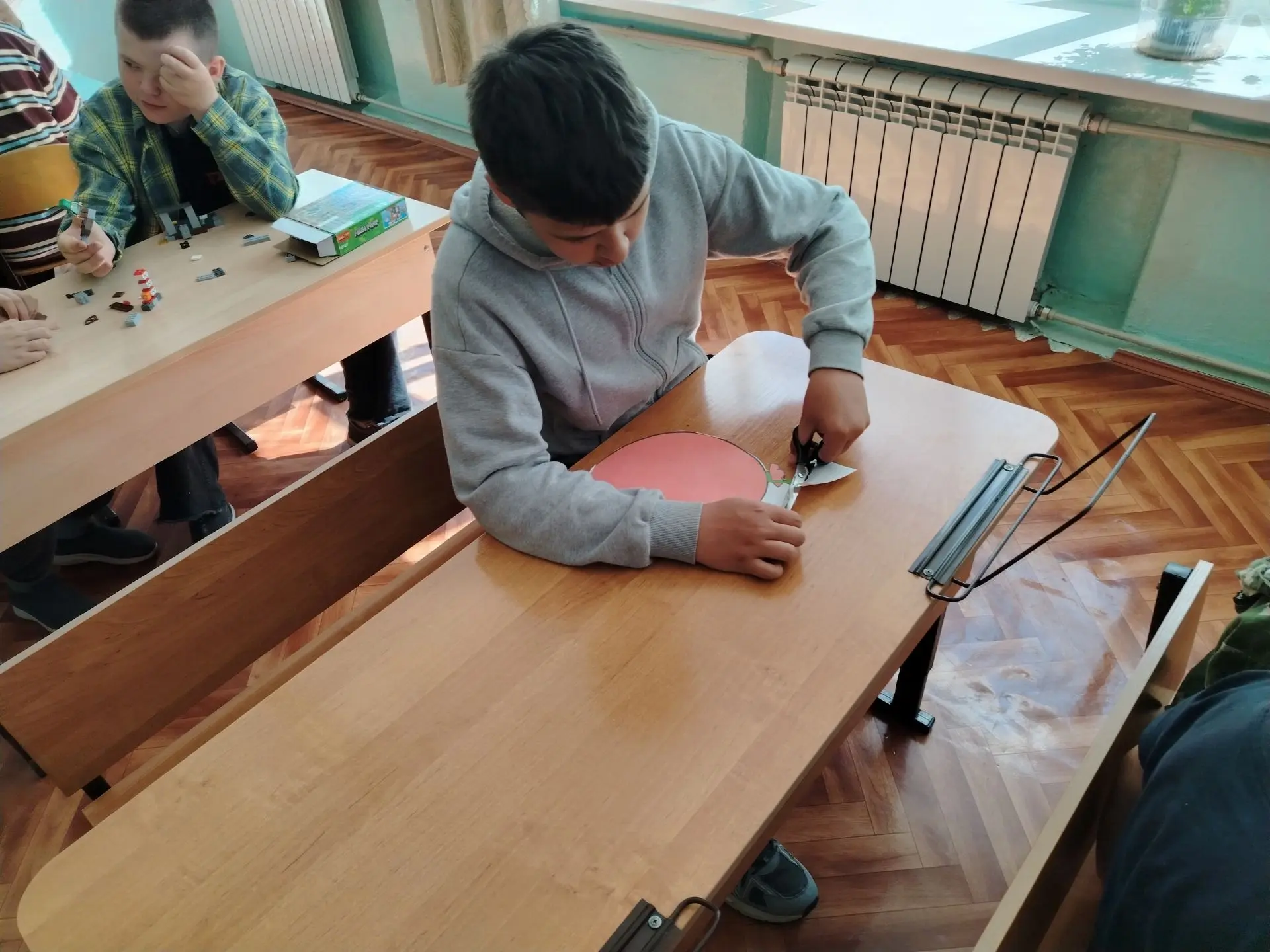 Одна страна — тысяча сказок! День народов России в нашем лагере
Сегодня в лагере был невероятно коло