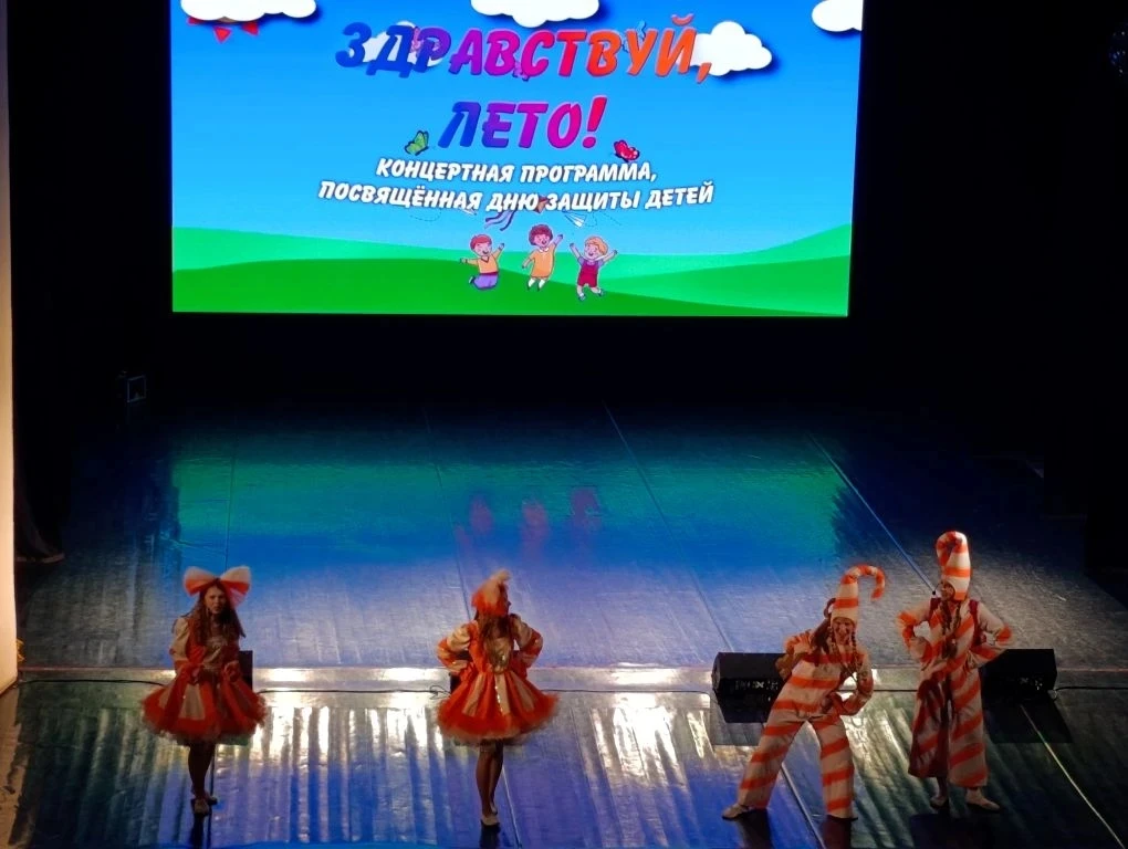 🎓 Первый день в школьном лагере — это магия!