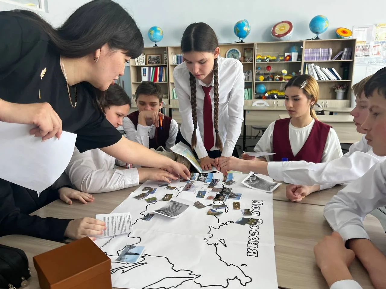 Парад наук завершён! 🔬✨  В нашем лицее прошли очень интересные НЕ-уроки в рамках Парада наук. Ребята
