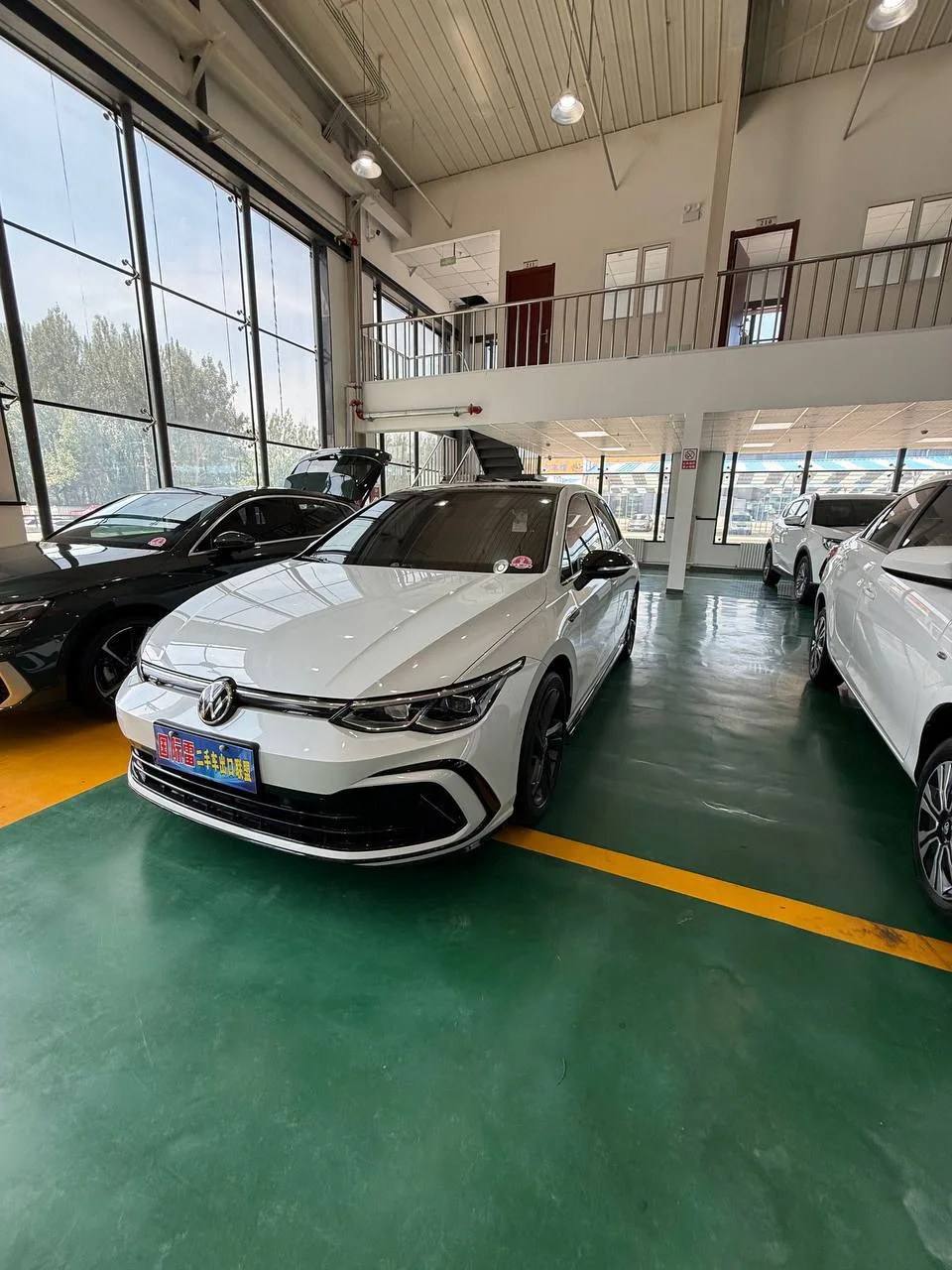 ЛЕГЕНДАРНЫЙ ЕВРОПЕЕЦ С ЛЕВЫМ РУЛЕМ: VW GOLF (2022)! 💎