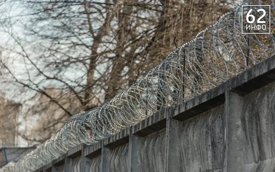 Пошла на поводу у куратора из соцсетей - расплатится молодостью в заключении.
