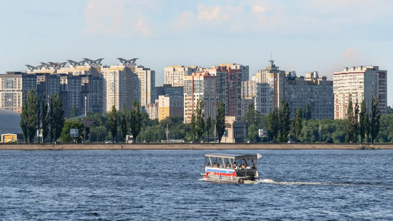 ⚓Новый причал появится на Петровской набережной в Воронеже

Четвёртый причал появится на Петровской 