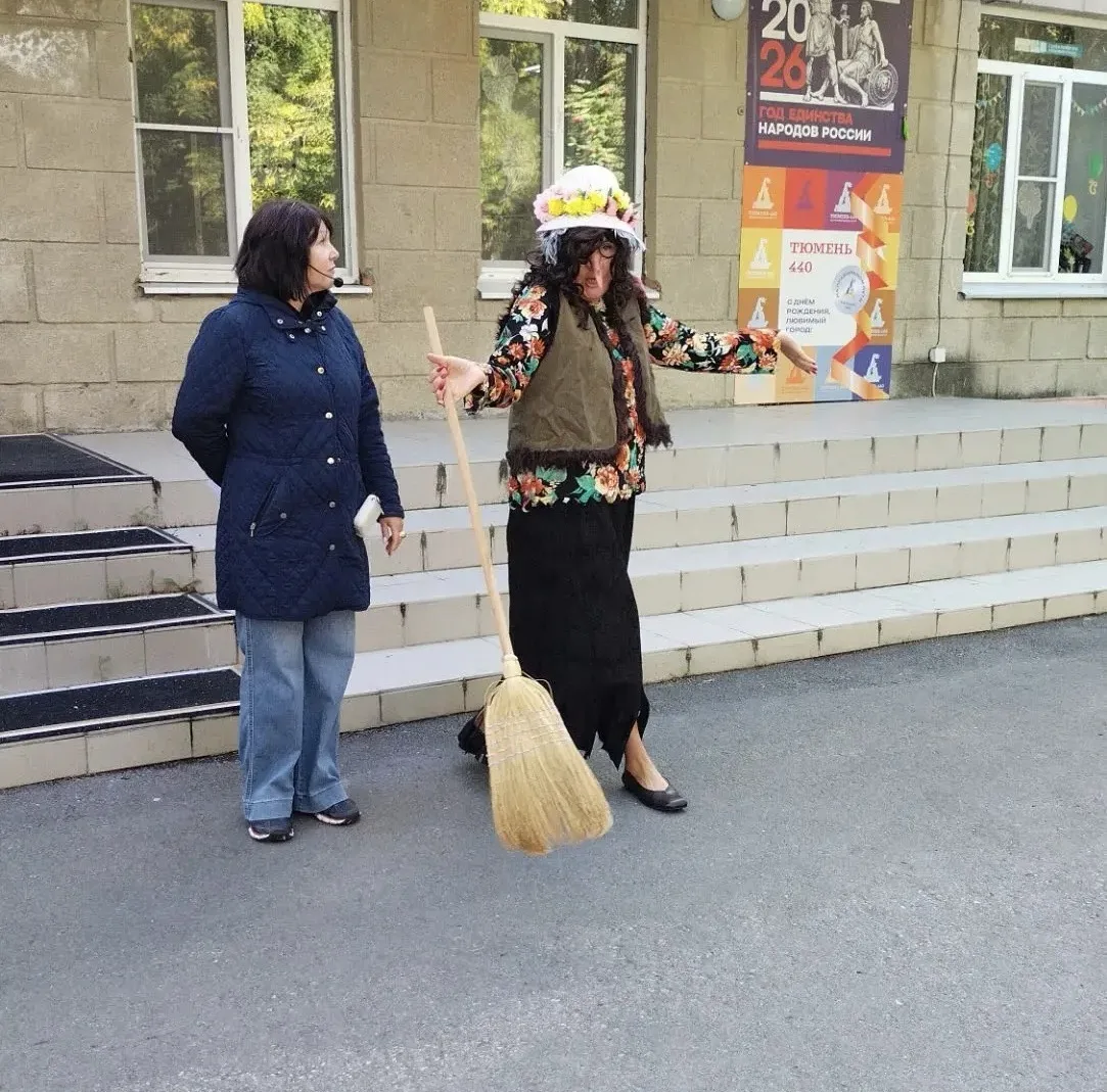 Август месяц на исходе,