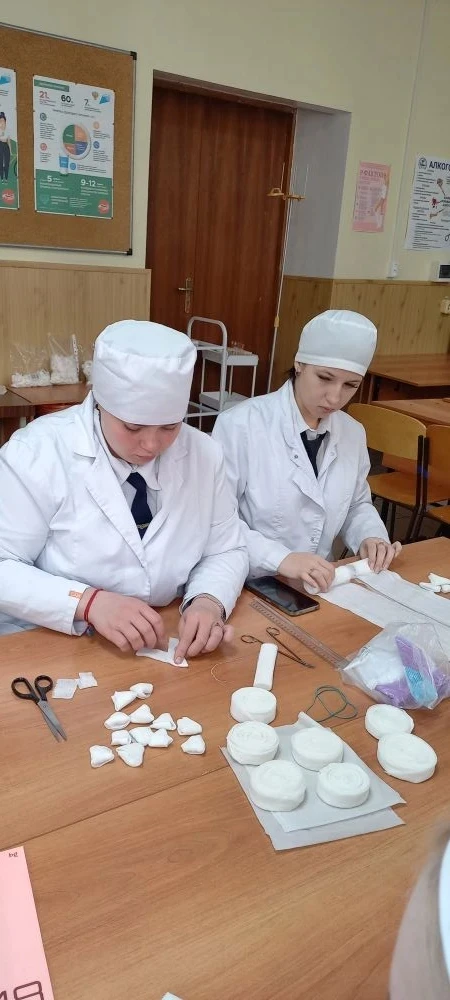 ❗В ЕТЖТ-филиал РГУПС у студентов сестринского дела СД-21 под руководством преподавателей высшей кате