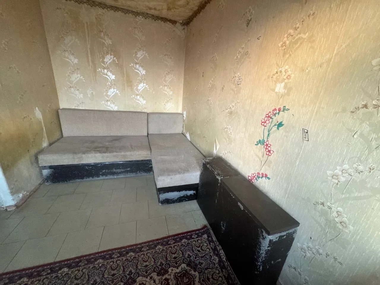 Сдам 1 к. кв. (гостинка) Куйбышевский район, ул. Словацкая, 9/9 эт.