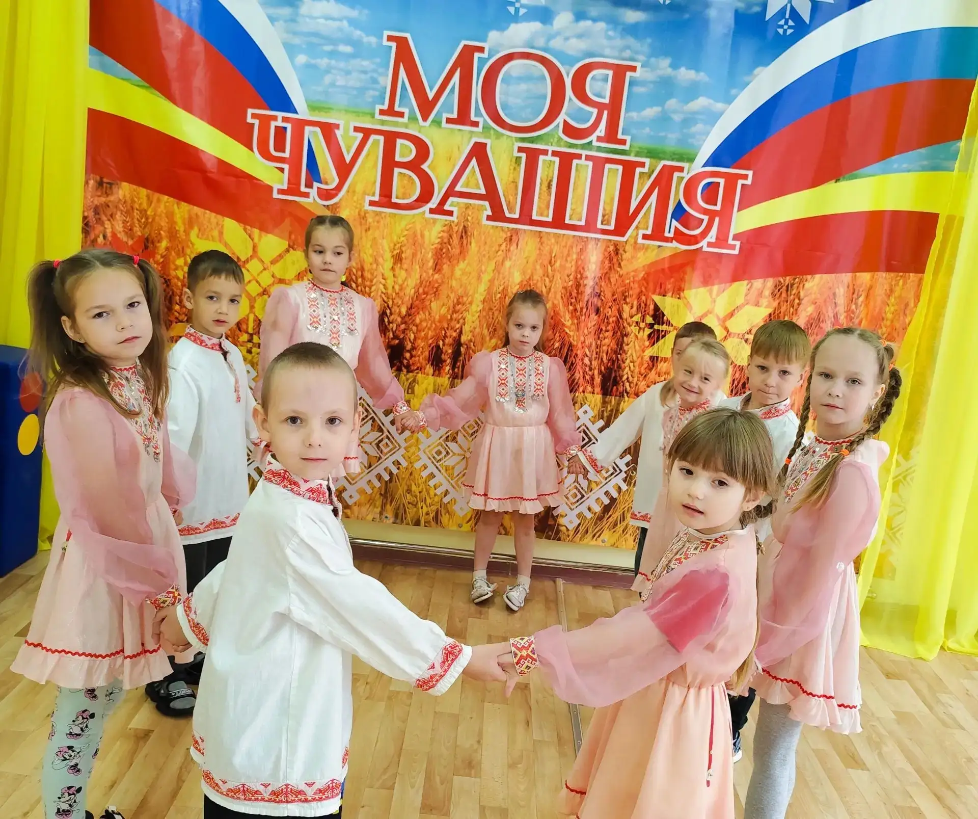 🇷🇺 День языков народов России в детском саду "Сказка"