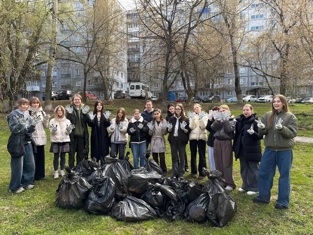 Университет Добролюбова присоединился к Всероссийской неделе субботников «Мы за чистоту»  Учащиеся К