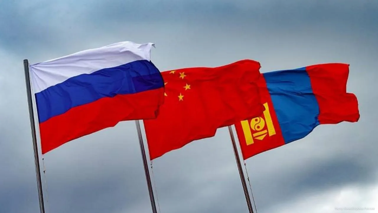 ⚡️По сообщению от китайского Министерства обороны, Россия, Китай и Монголия намерены пр...