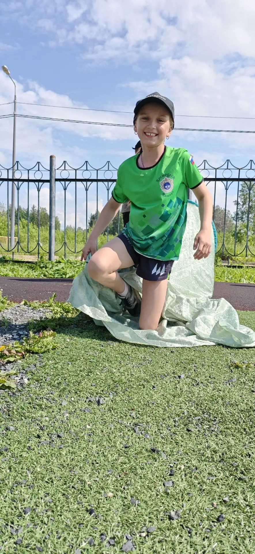 Сегодня в  ДОЛ "Остров приключений " было по- спортивному весело 🥳 На нашем стадионе прошла спортив