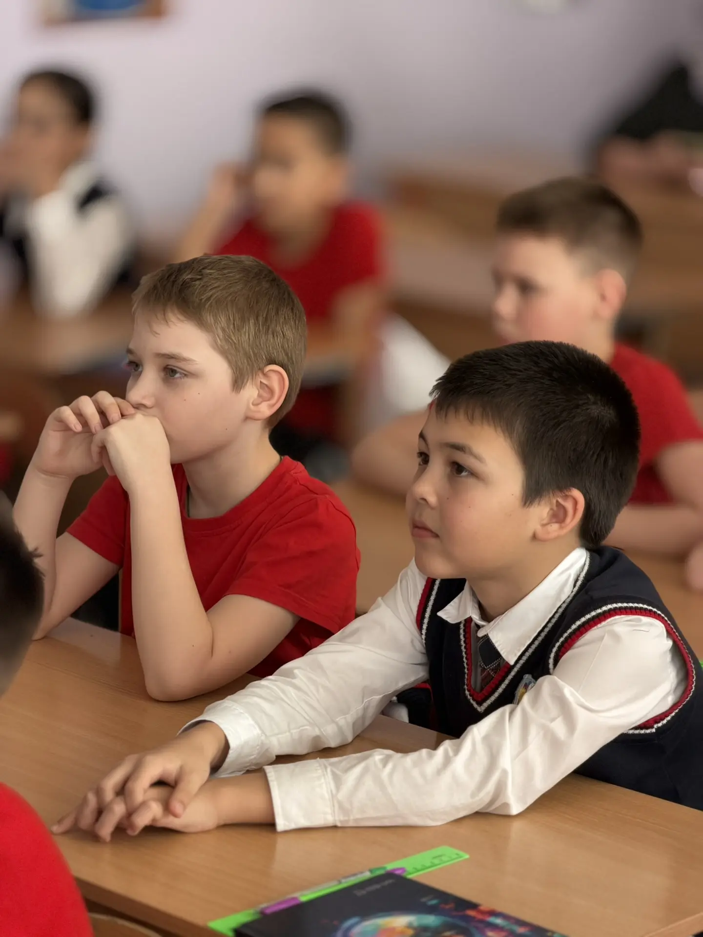 🌍 Помощники Земли! Сегодня наши Орлята России из 3Б и 3В классов погрузились в мир поучительных муль