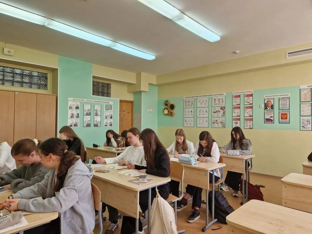 Бережем природу🌱  Вчера и сегодня в нашей гимназии проходит всероссийский Экодиктант. Мы стали онлай