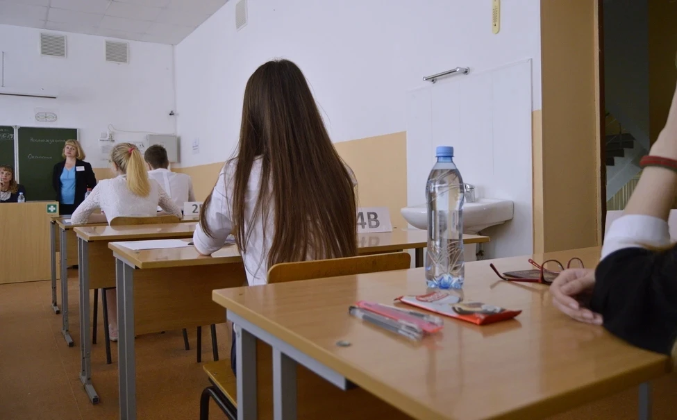 ✍️ Почти 1400 одиннадцатиклассников Липецкой области сдают сегодня экзамены по выбору.

Результаты б