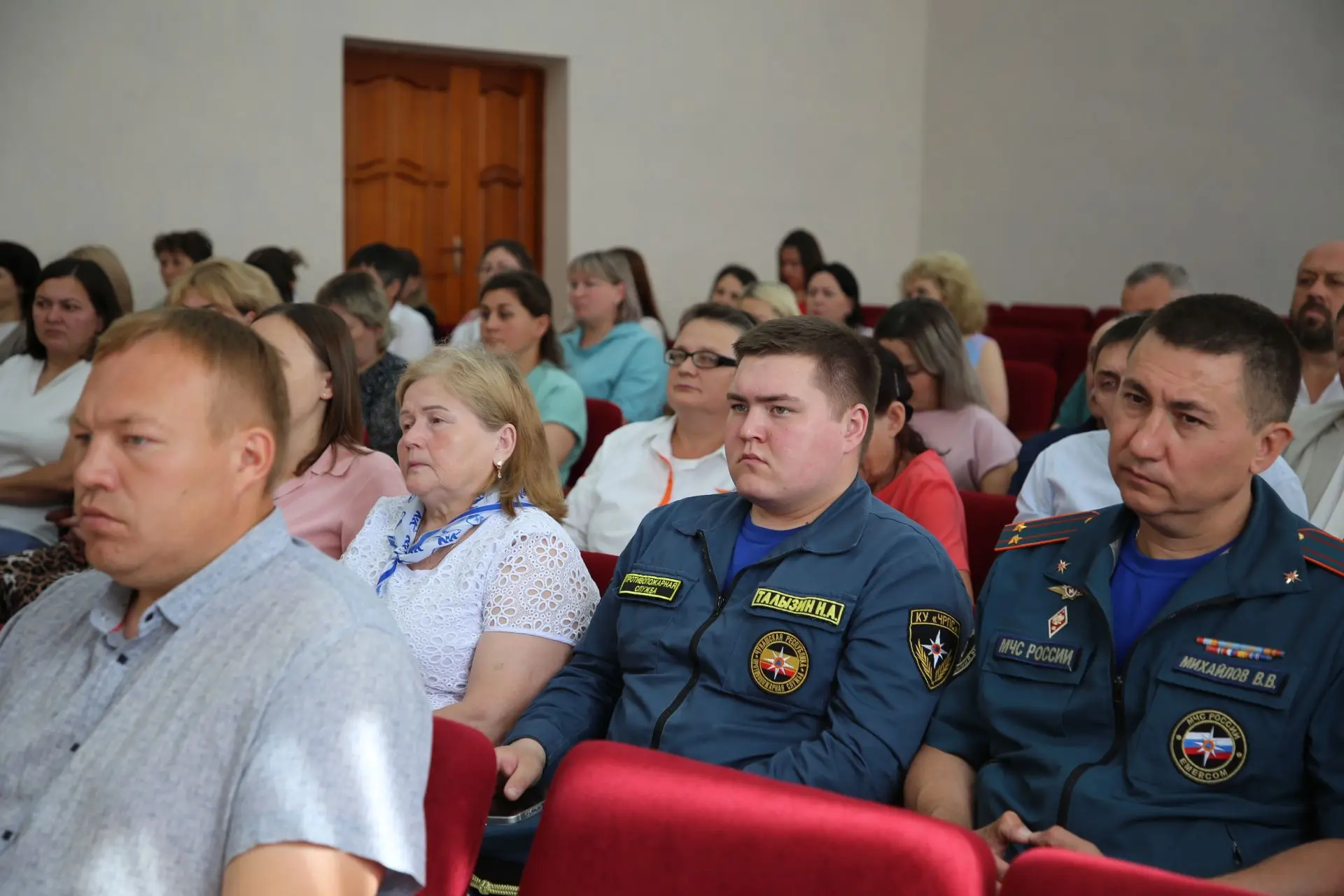Сегодня, в Янтиковском округе, как и по всей республике, прошел Единый информационный день, в ходе к