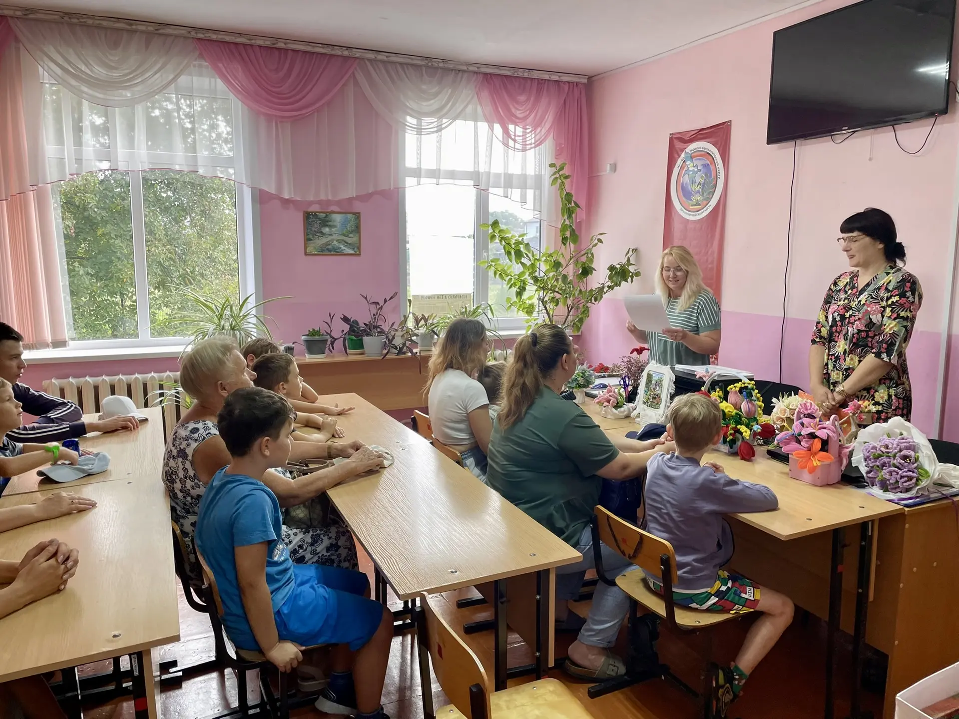 Сегодня ,28 августа эколого- биологический центр посетили дети, сопровождающие их родит...