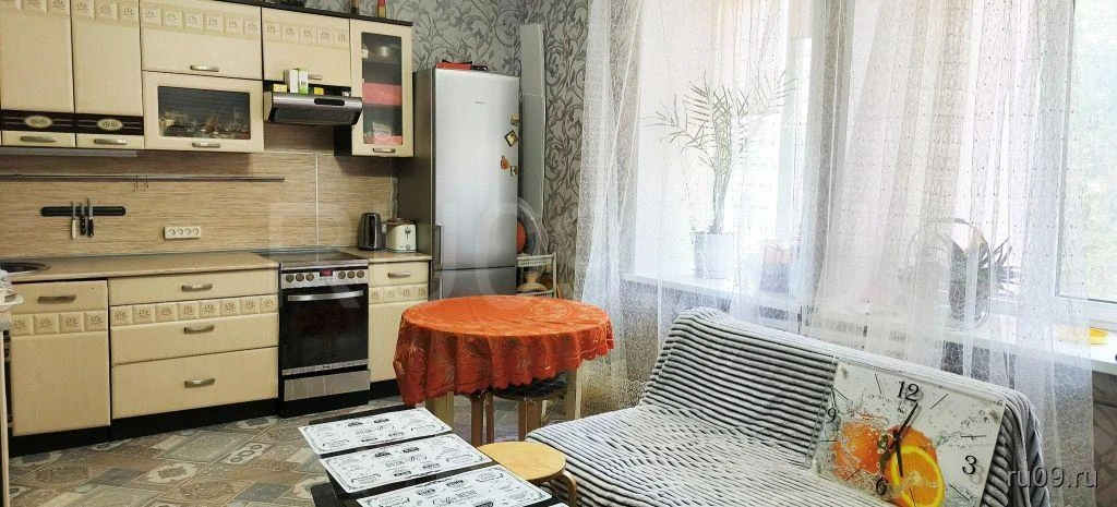 Сдам без посредников: 3-комнатная квартира, 63.8м²