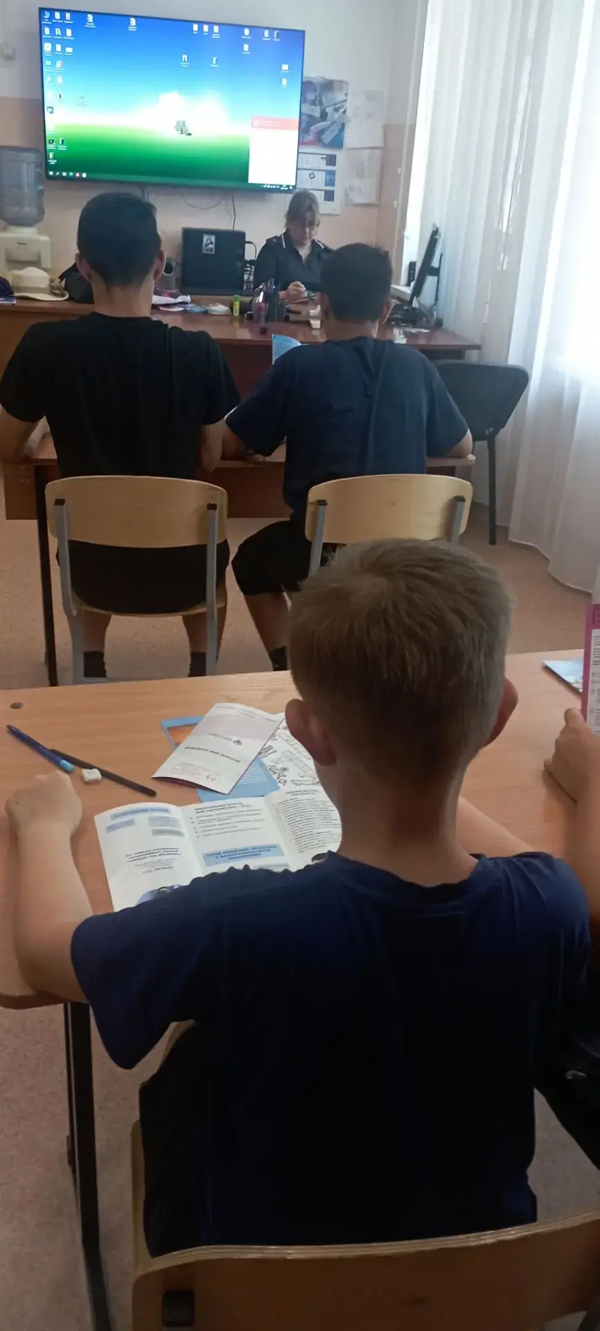 8 июля в ЦВСНП говорили о том, о чём молчать нельзя.

К ребятам пришла специалист Алтайского краевог
