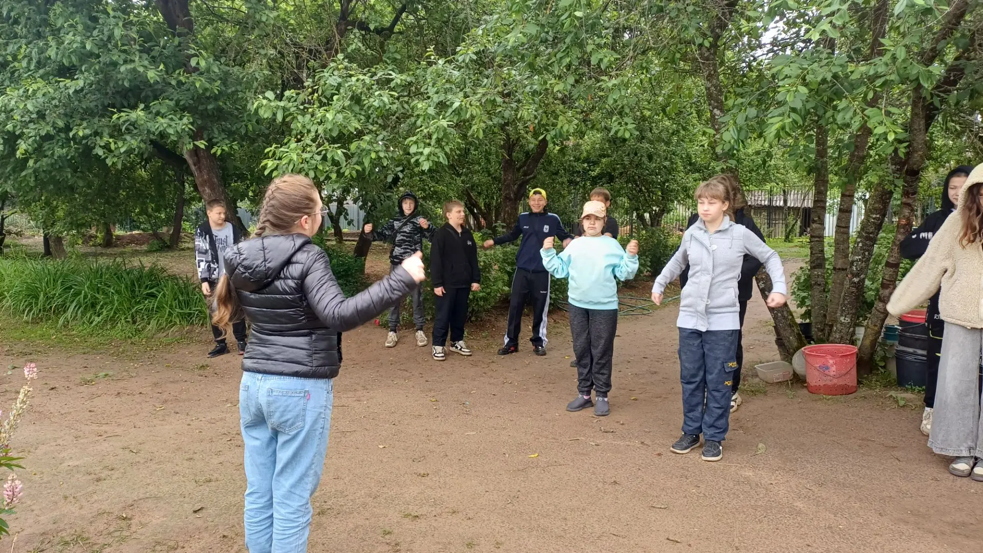 🌞Очередной отличный день прошёл сегодня у отряда "Позитив".
💫Получить заряд бодрости перед работой