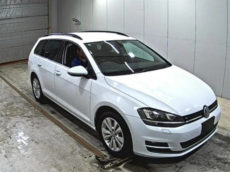 Куплен на аукционе для заказчика 🈴

✅ Volkswagen Golf Variant, 2015 год выпуска
✅ Пробег 51000 км;
