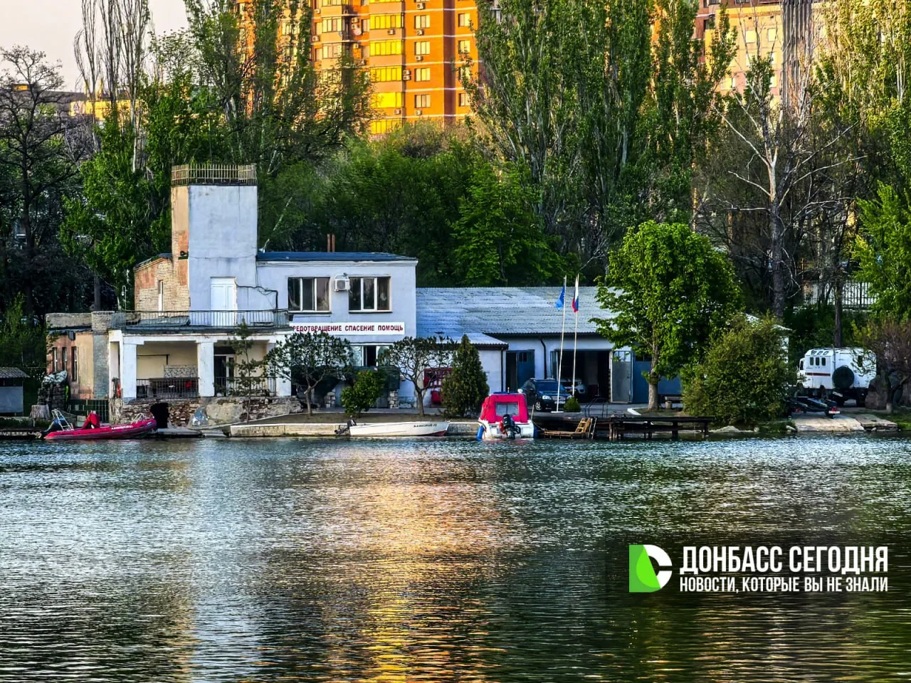 В ДНР на воде в Азовском море погибли двое отдыхающих

На Азовском побережье ДНР за два дня произошл