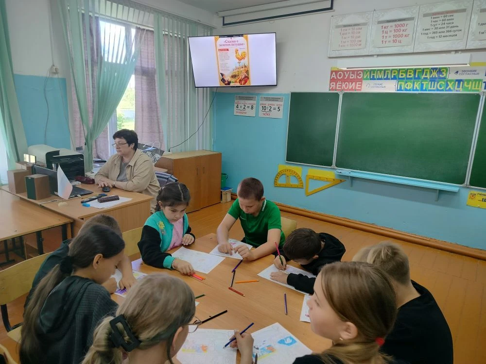 Шестой день в ЛДП "Алый парус".🌞🥳📸
6 июня отмечается День русского языка. 📝Сегодня ребята принял