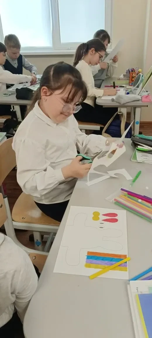 Третий день Недели иностранных языков получился очень разнообразным! 🔥  📍 Ученики 5 «А» класса отпра