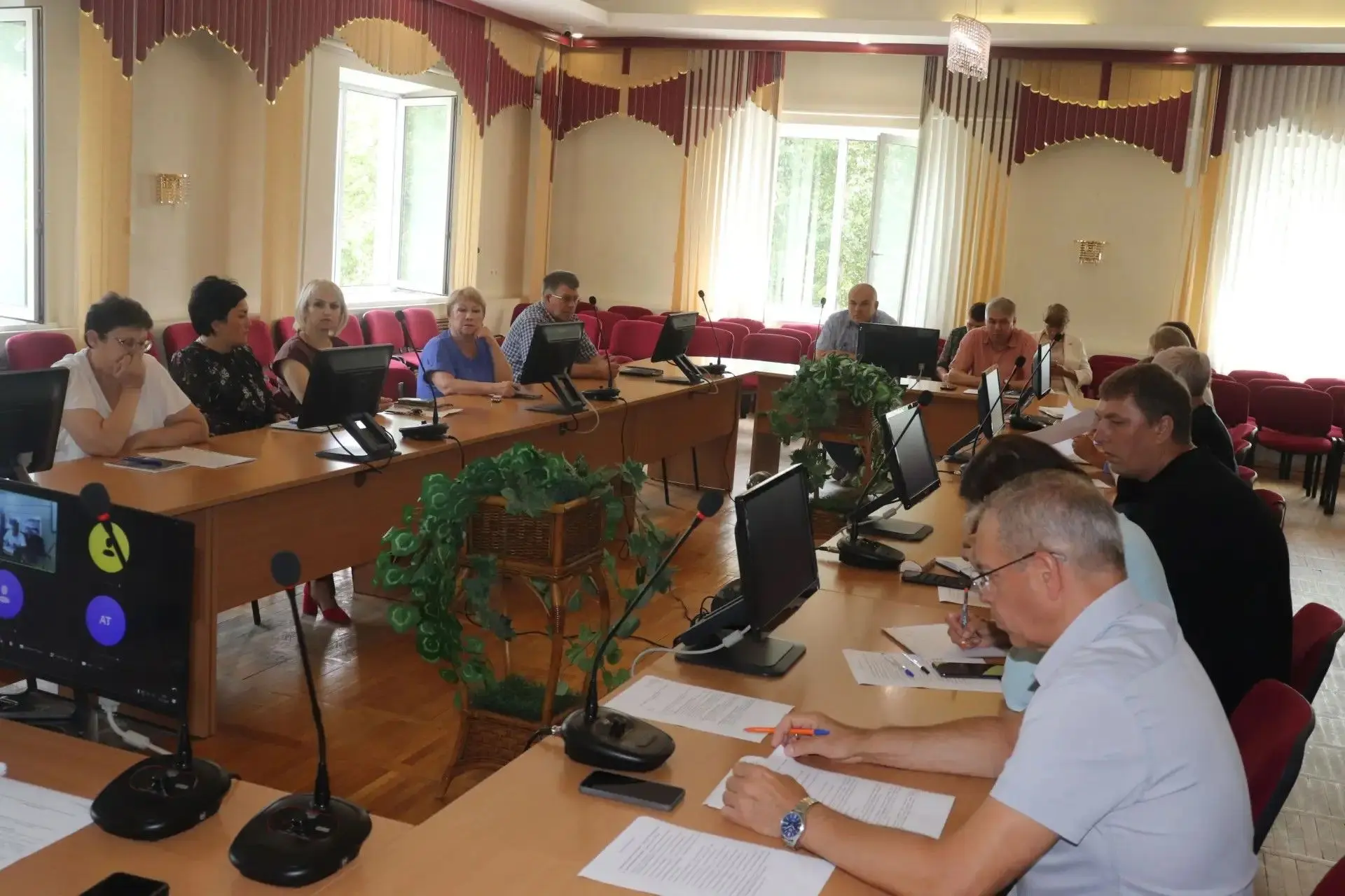 📣Обсудили
вопросы по подготовке
 
к отопительному
зимнему периоду
⬇️ 
на очередном
заседании штаба

