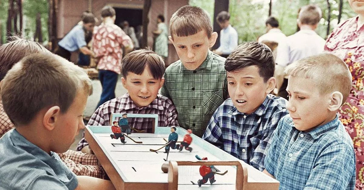 Живое общение - это то, что сейчас действительно не хватает!

СССР История Факты