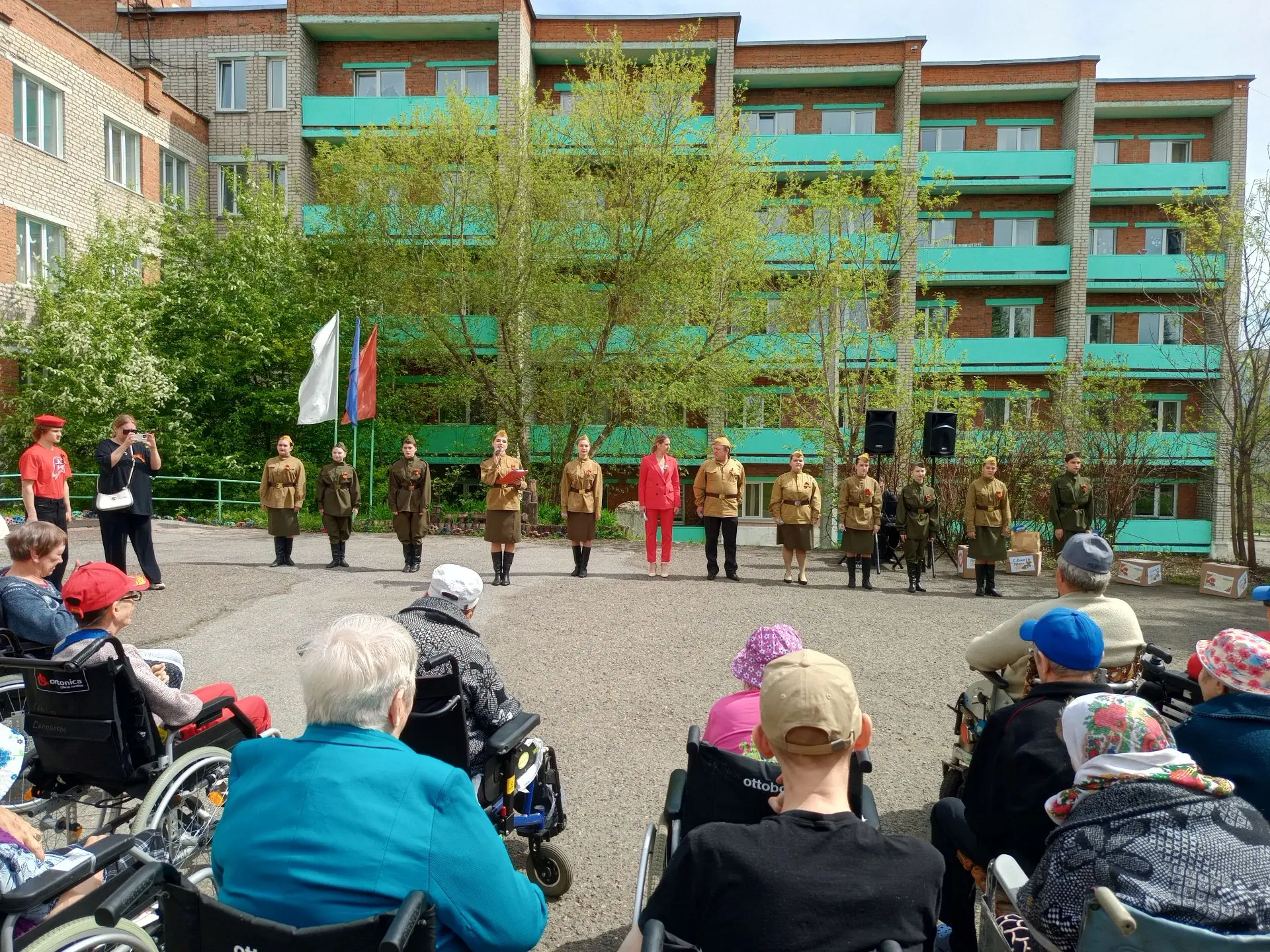 🎖️ 9 Мая — День Великой Победы!
Это не просто дата в календаре, а день, когда мы все становимся еди