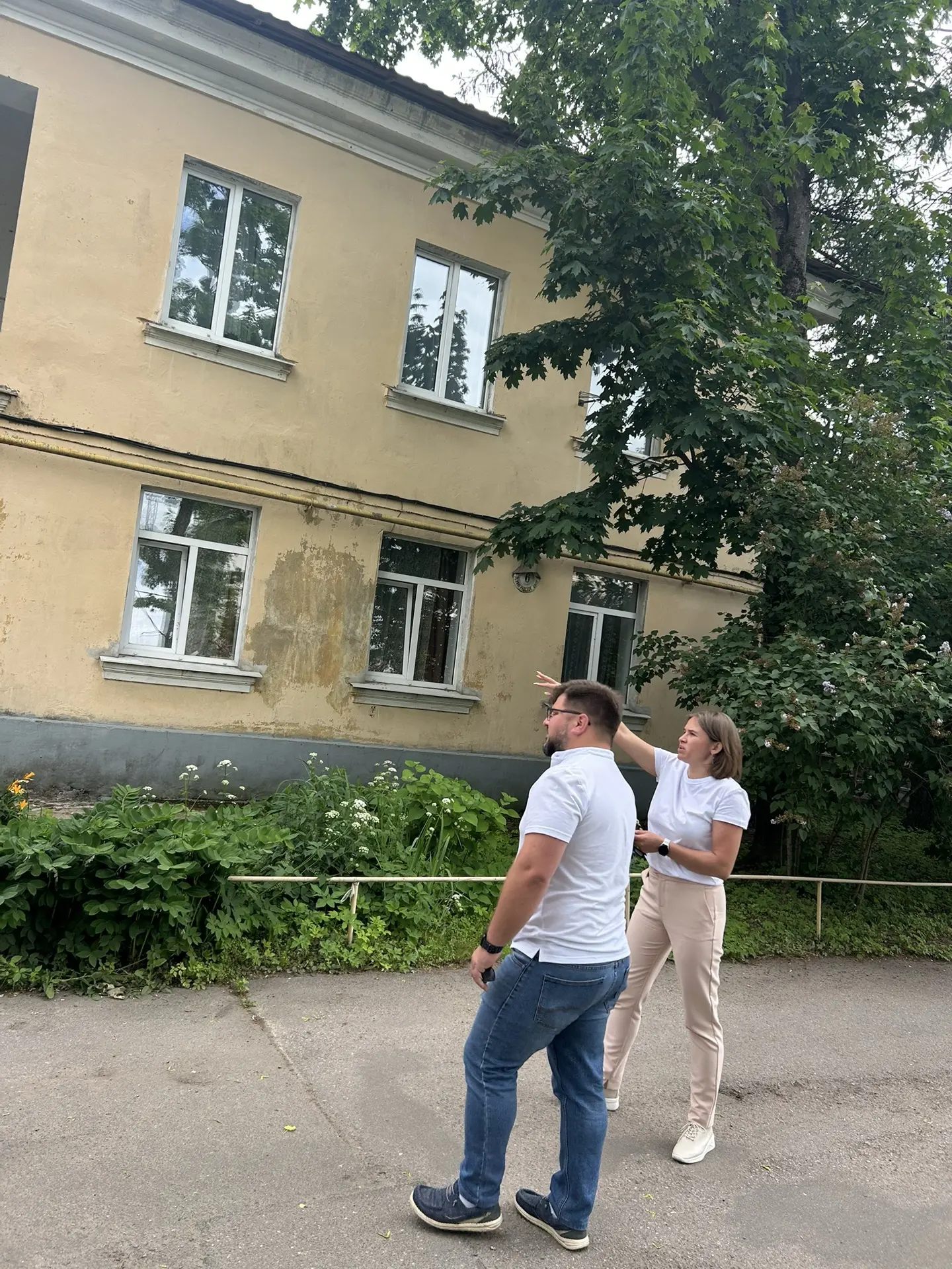 🚧 Стартует ремонт фасада дома на Леншоссе, 6

Подрядчик уже сегодня завозит строительные леса. Рабо