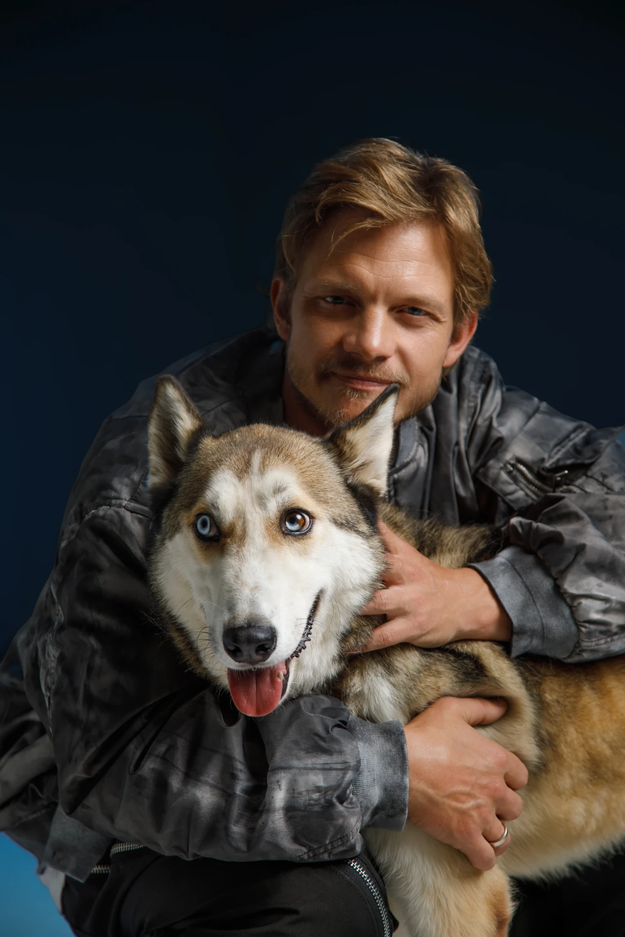 Ничего милее и пушистее вы сегодня не увидите! 🐶  Саша Бортич, Евгений Ткачук, Евгений Стычкин и дру
