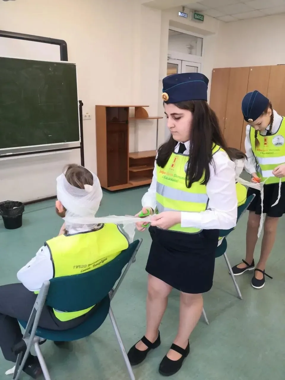 🚦 Районный  этап конкурса «Безопасное колесо»: выступление отряда ЮИД «Светофорик» 🚦 15 апреля прошё