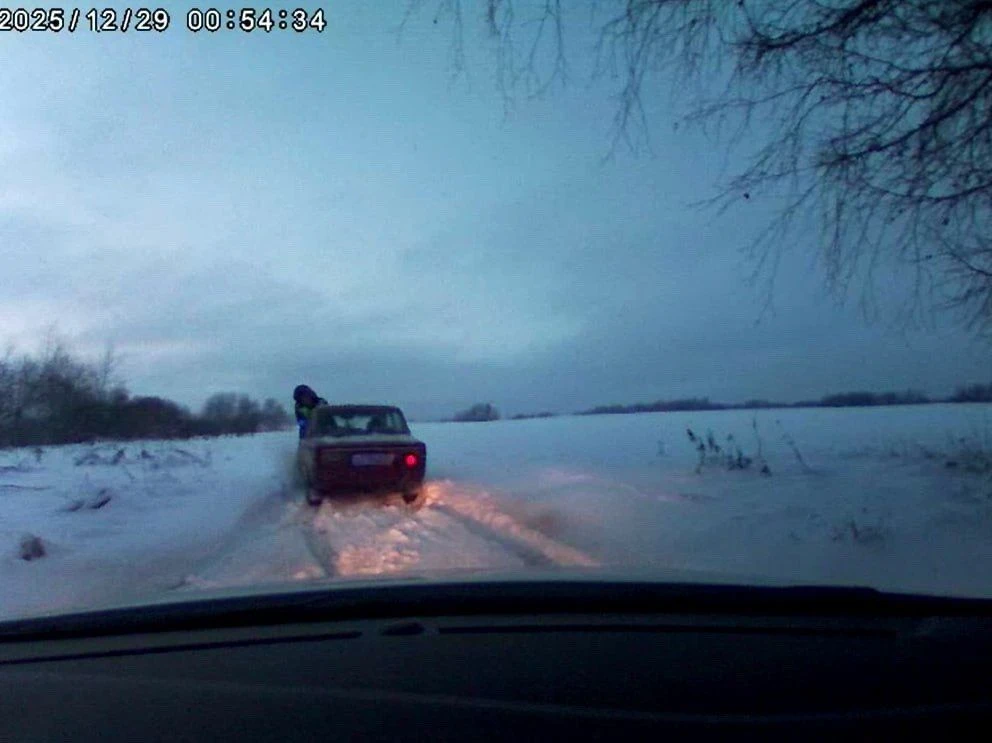 Подросток из Камешково получил год колонии за наезд на инспектора ДПС
В Камешково суд вынес приговор