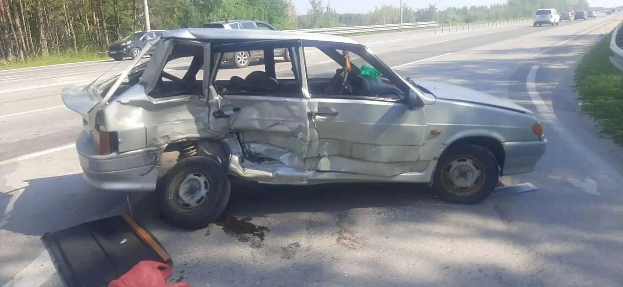 🚗 Три человека пострадали при столкновении ВАЗа и Kia в Рязани.

Авария произошла вчера около 14:47