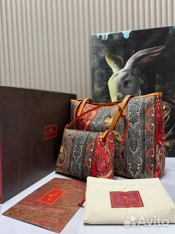 Сумка shopper etro текстиль/кожа 9 цветов
12 500 ₽

🚩Сумкa Etrо в oригинальнoм исполнении.

◾️В кoм