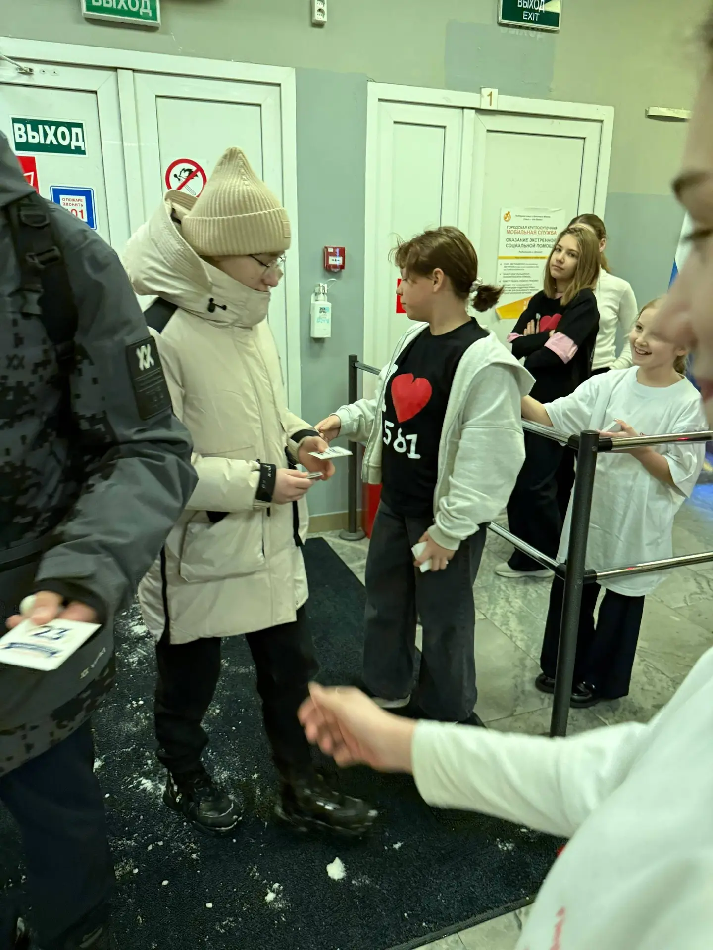 С наступающим Днём защитника Отечества! 🇷🇺   В Инженерной школе №1581 сегодня прошла предпраздничная