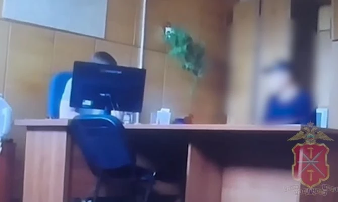 ⚡️В Донском задержали иностранца при попытке дать взятку