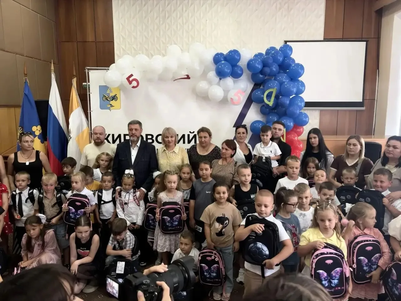 Сегодня состоялось торжественное мероприятие под названием «Первый раз в первый класс»,...