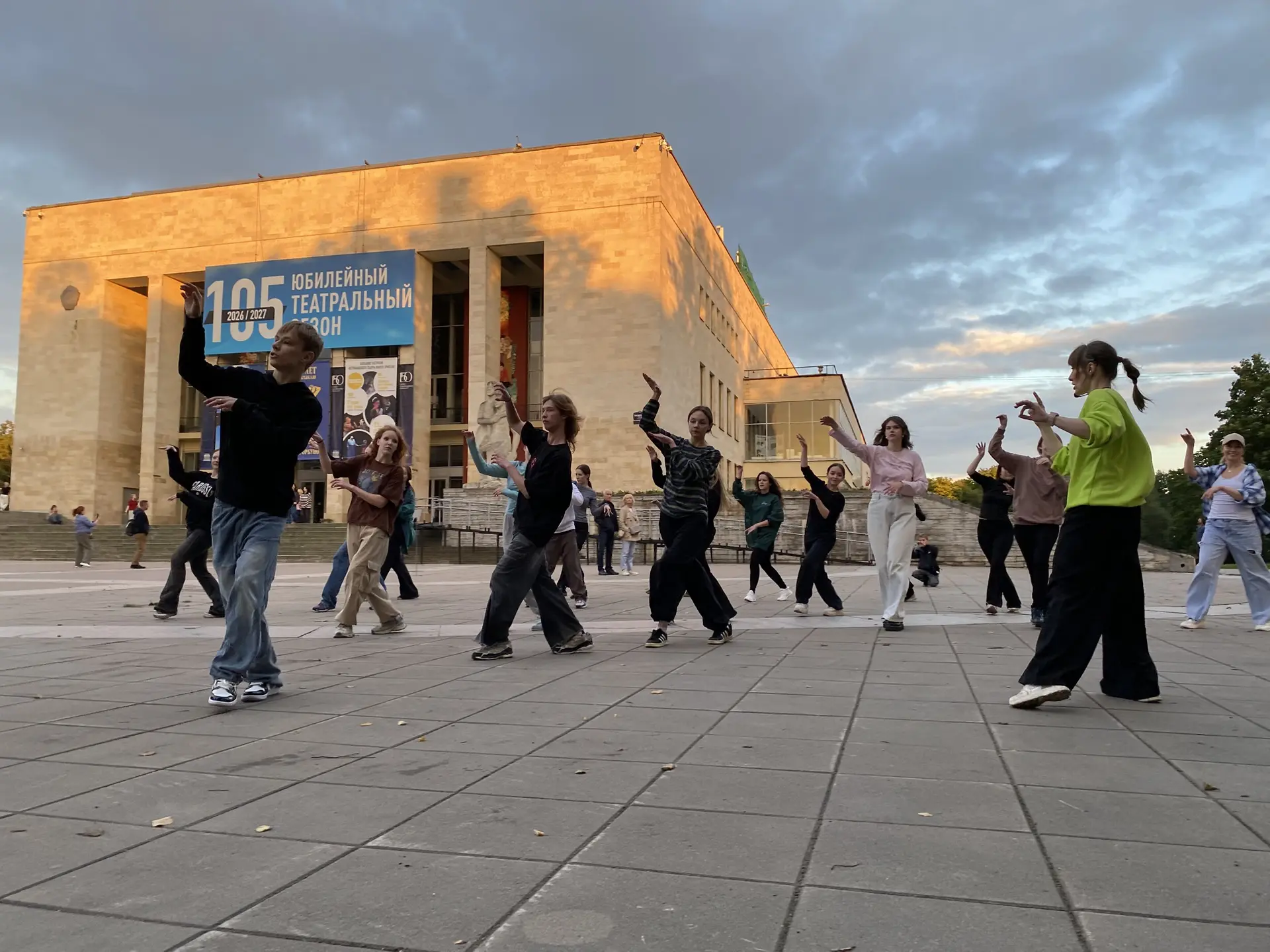 📸 Как прошла «Точка танца» у ТЮЗа