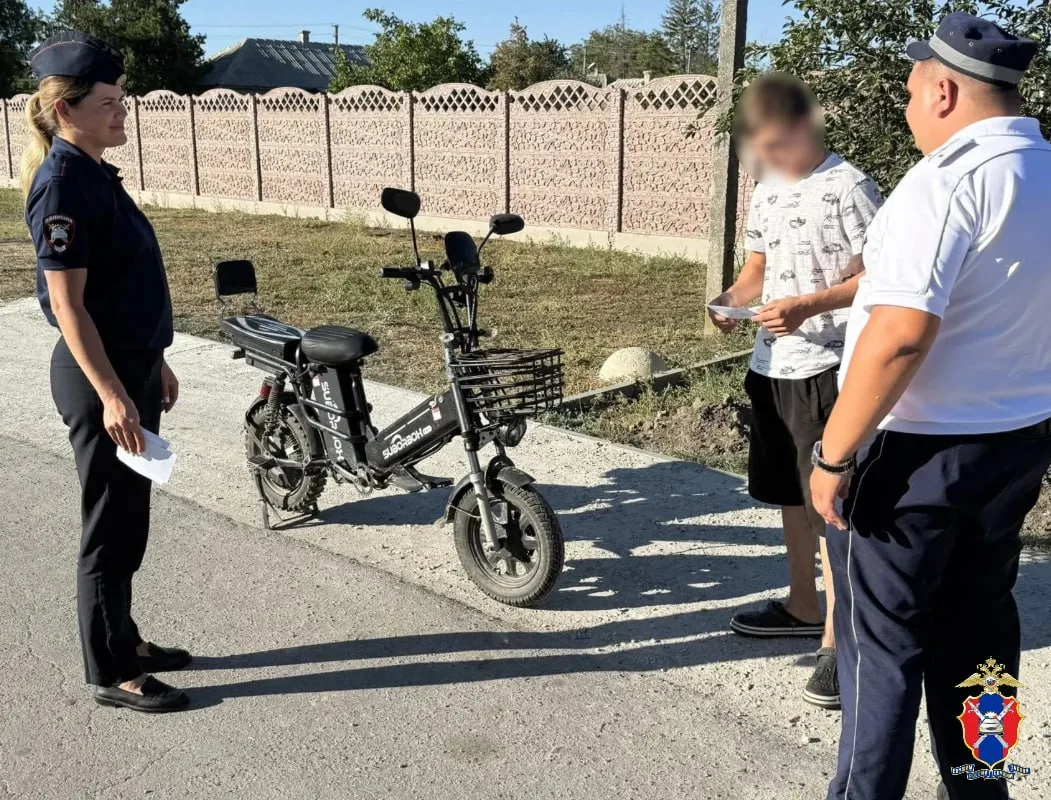 Госавтоинспекция Херсонской области провела акцию для водителей СИМ