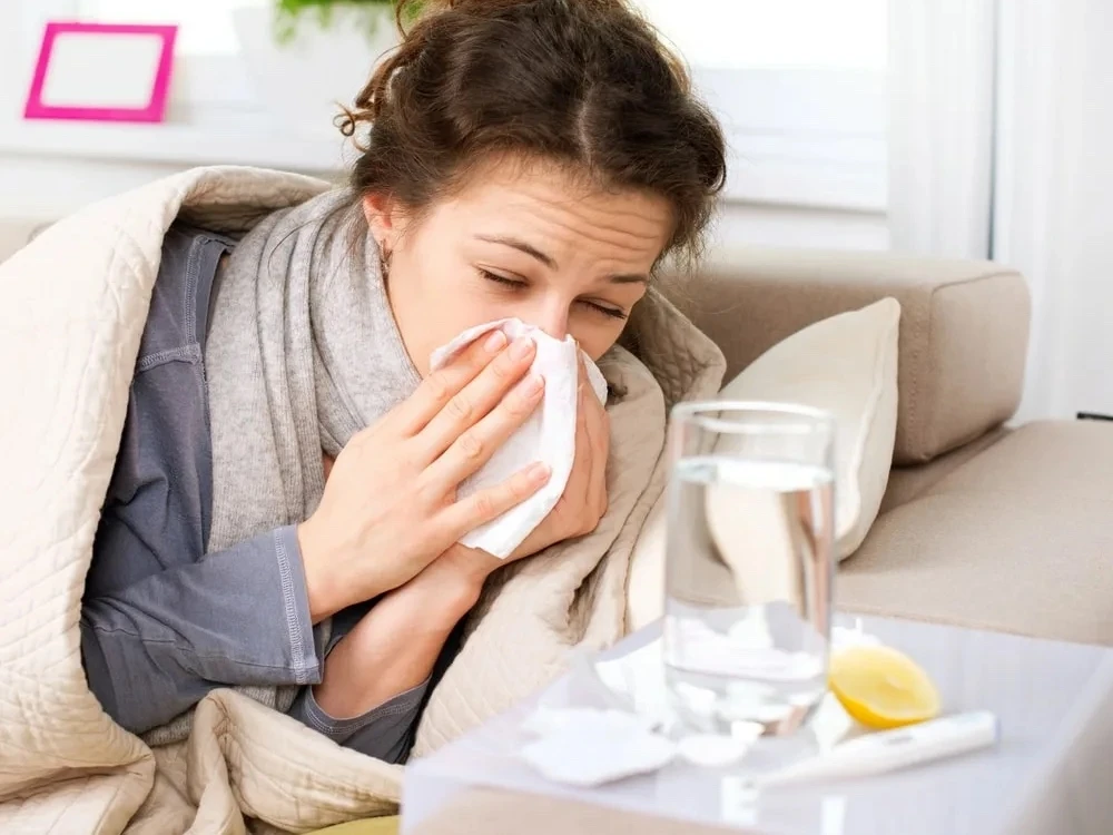 😷 Сейчас циркулируют новые штаммы вирусов гриппа, к которым у россиян нет иммунитета, ...