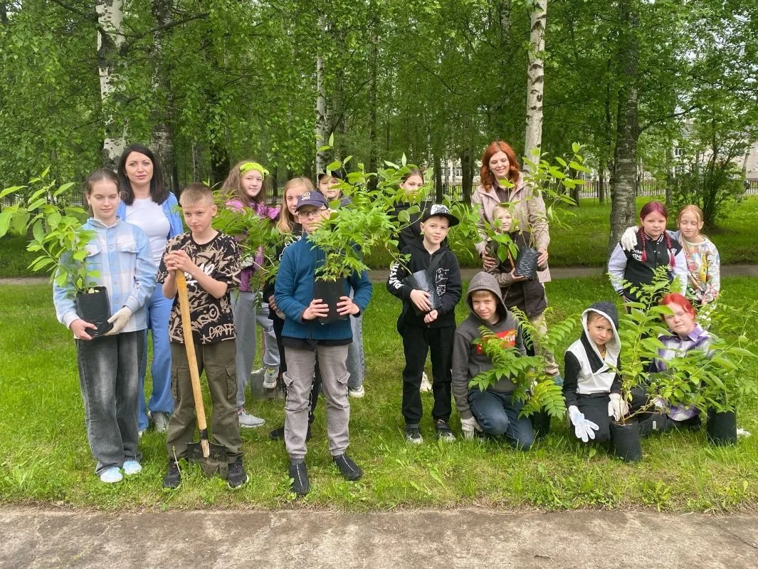 ✨Сегодня, 5️⃣ июня, в день Эколога отряд 🌱"Эко-лаборатория"🌱 лагеря с дневным пребыва...
