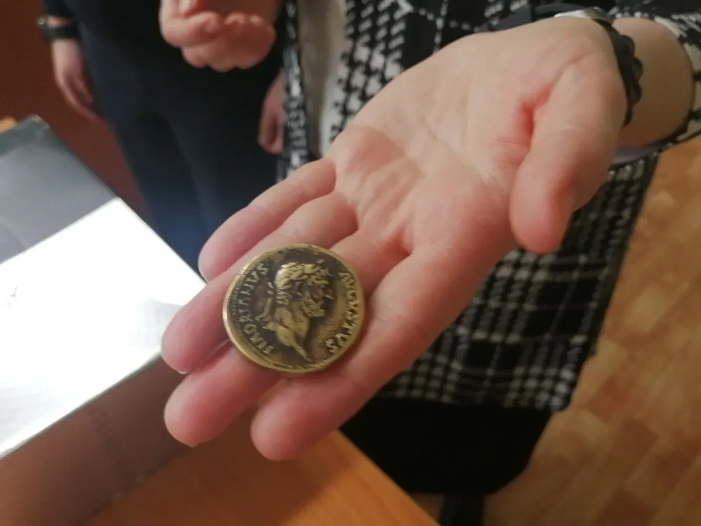 Погружение в историю: первые шаги к новому предмету 🌟                                               