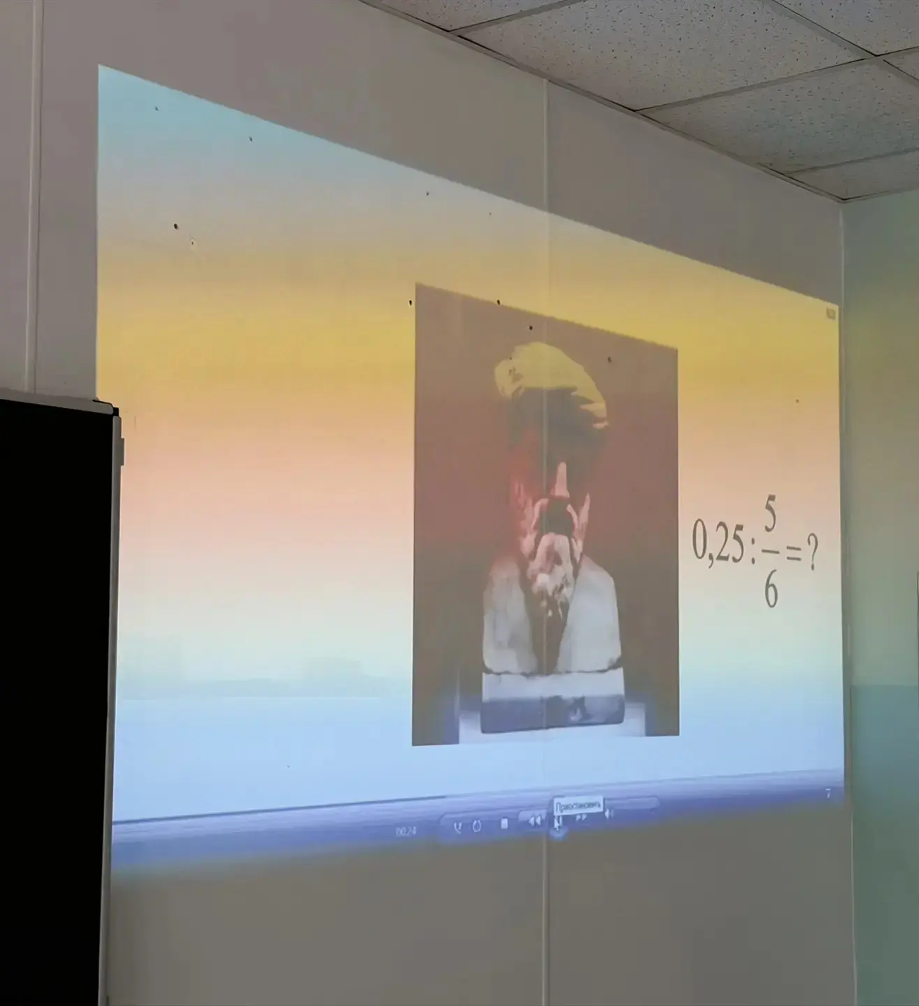 🎓✏️ Сегодня, 11 марта, учащиеся классов 8.1 и 8.2 приняли участие в увлекательном математическом КВИ