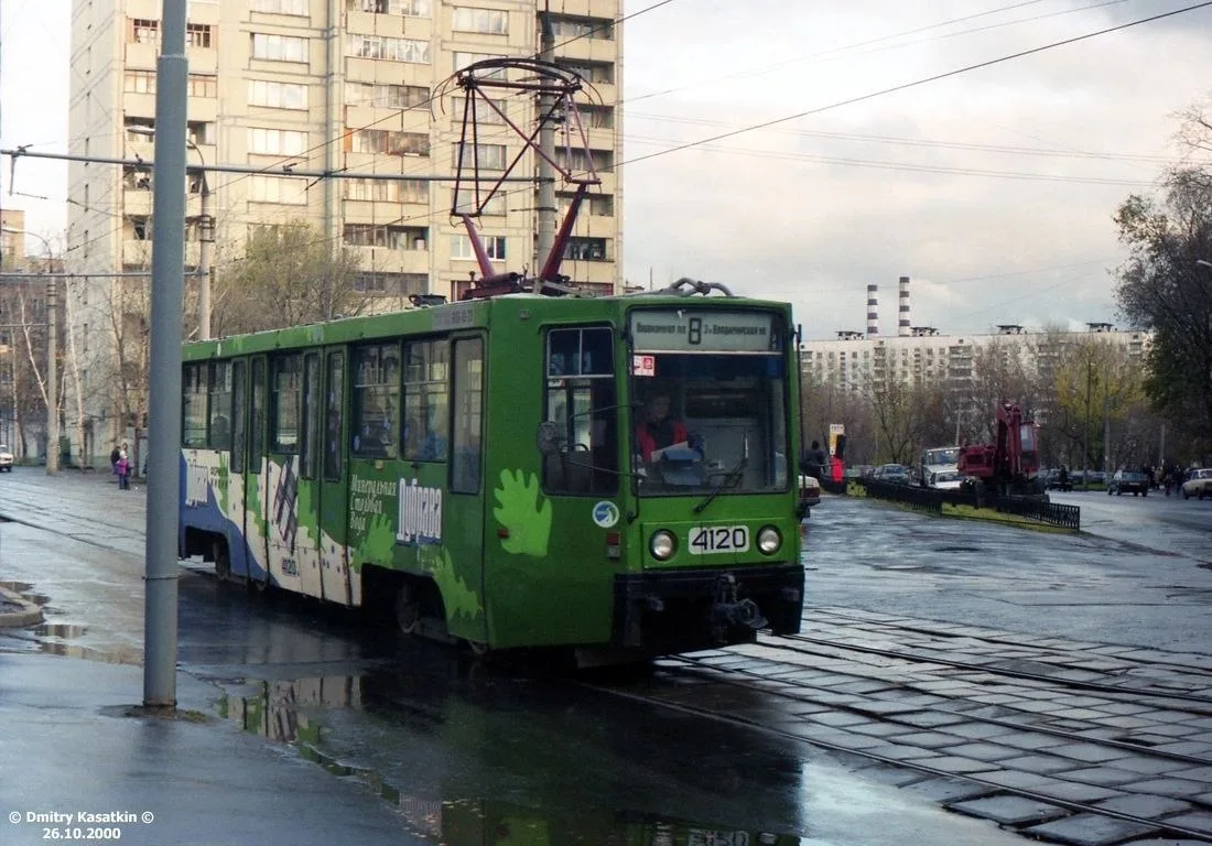 🚋 Трамвай КТМ-8 выезжает на улицу Талалихина с Большой Калитниковской.
