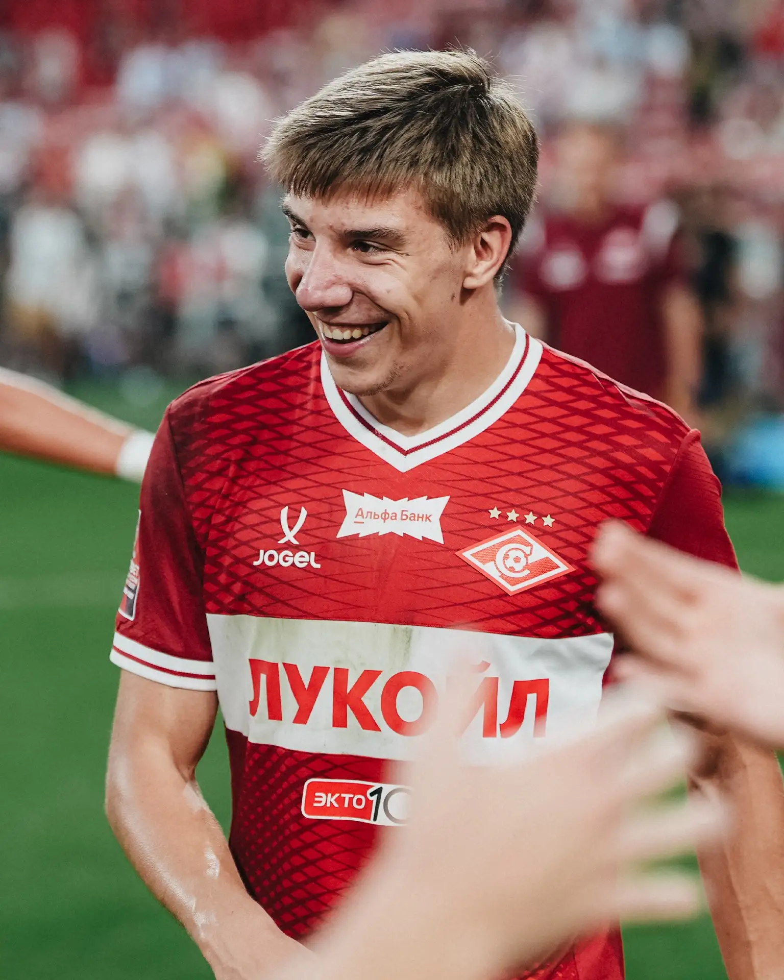 ✌🏻 А у Дмитриева сегодня дубль из ассистов!

Отдал передачи на голы Угальде и Умярова. Красавец! 🤌