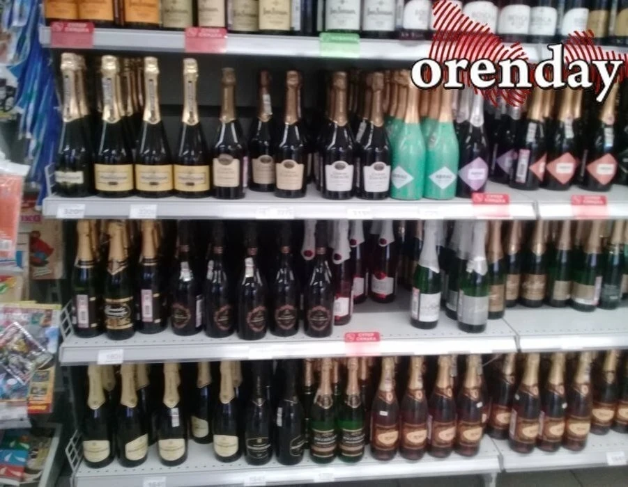 Россияне стали чаще покупать текилу и отечественное игристое