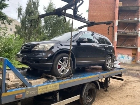 Ярославна из-за долгов лишилась своего кроссовера HONDA CR-V